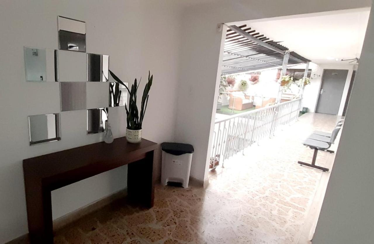 Hotel A & A Santa Alejandria Medellín Esterno foto