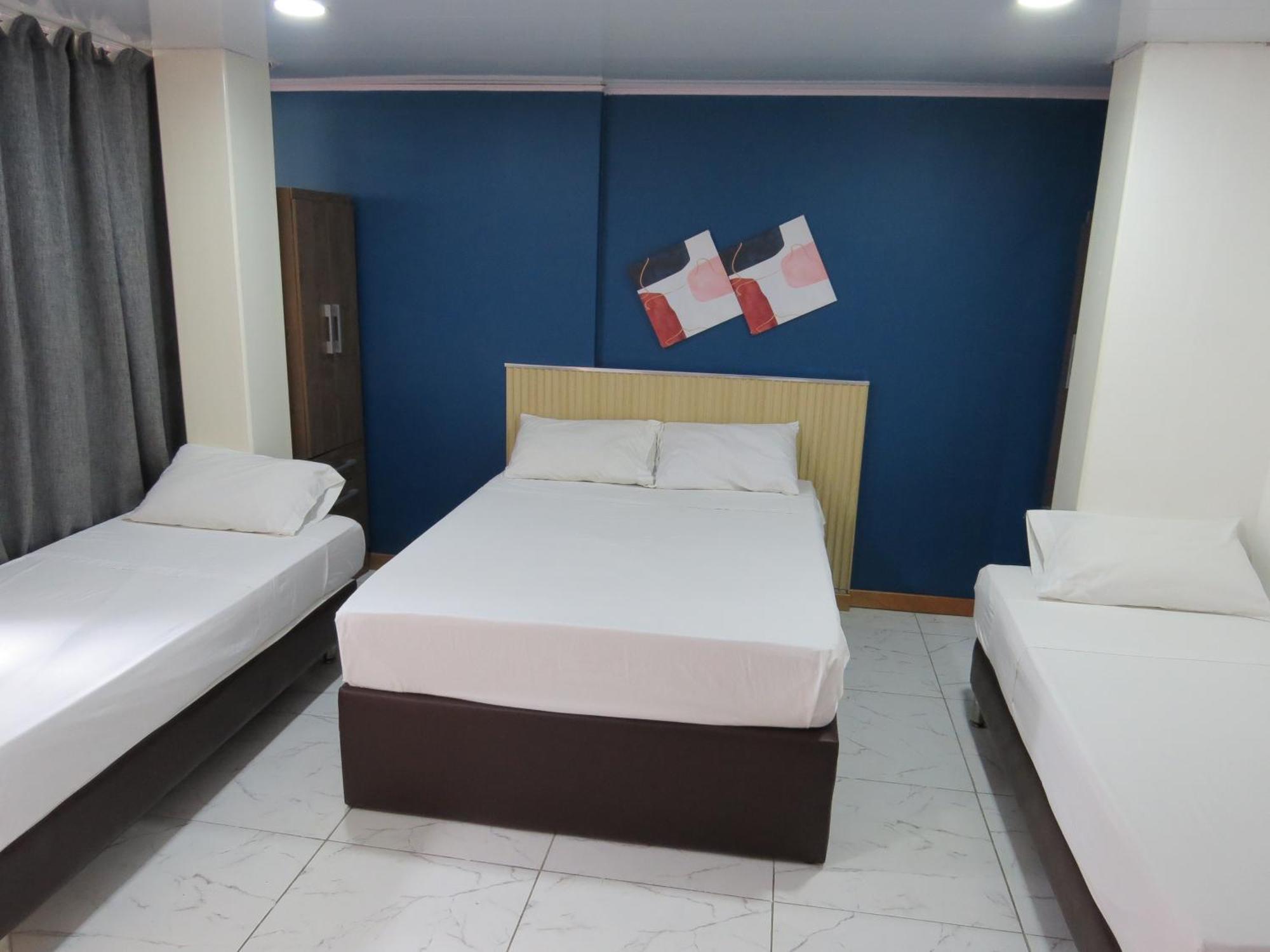 Hotel A & A Santa Alejandria Medellín Esterno foto